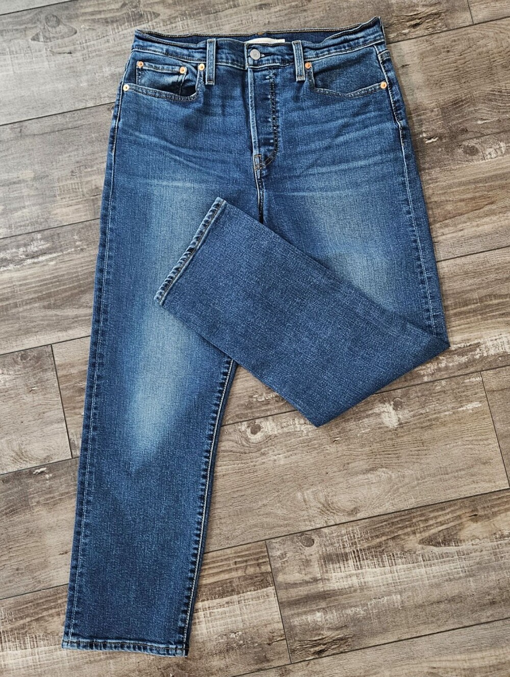 Levi's "Wedgie" Straight Leg Dark Wash Jeans Size 31